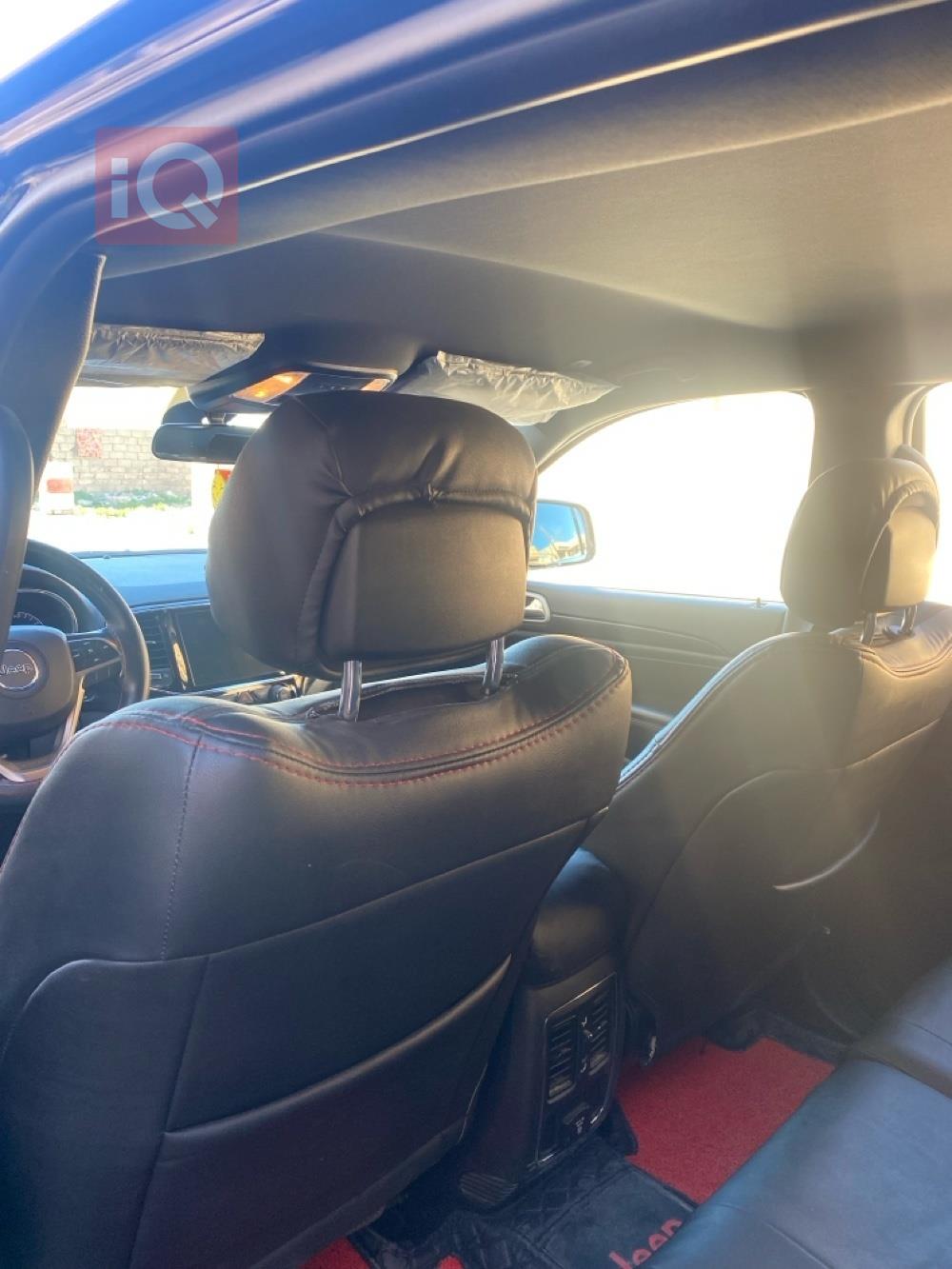 جيب جراند شيروكي